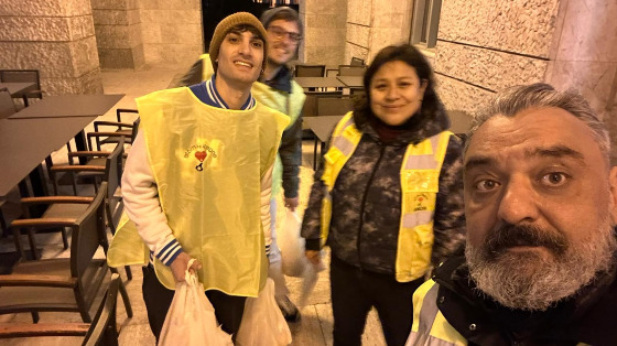 Assistenza su strada per distribuzione pasti, ascolto e supporto (San Giovanni)